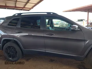 2019 Jeep Cherokee Latitude Plus с VIN 1C4PJMLB7KD400634, выставлен на аукционе IAAI как лот 42173611 с пробегом 77 007 миль миль и . История ставок и продаж доступна на DreamBid. Изображение 13.