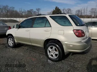 2000 Lexus RX 300 with VIN JT6GF10U7Y0062133, listed as a Copart auction lot 47212985 with 266,409 mi miles and Salvage Title. Bid and sale history available at carsss.com. Image 2.