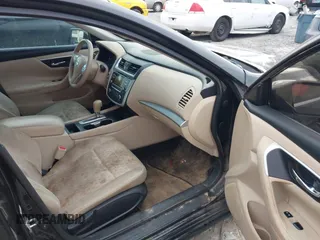 2016 Nissan Altima S with VIN 1N4AL3AP7GC262539, listed as a IAAI auction lot 40957360 with 158,613 mi miles and . Bid and sale history available at DreamBid. Image 5.