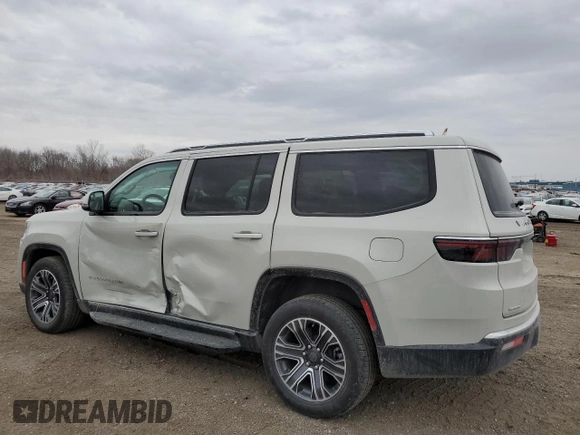 2022 Jeep Wagoneer Series III with VIN 1C4SJVDT3NS137548, listed as a Copart auction lot 46156735 with 19,731 mi miles and Salvage Title. Bid and sale history available at DreamBid. Image 2.
