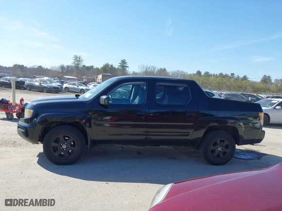 2008 Honda Ridgeline RTX with VIN 2HJYK16308H527737, listed as a IAAI auction lot 41793209 with 200,929 mi miles. Bid and sale history available at carsss.com. Image 14.