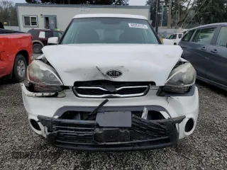 2012 Kia Soul with VIN KNDJT2A59C7449254, listed as a Copart auction lot 88264175 with 132,614 mi miles and Clean Title. Bid and sale history available at carsss.com. Image 5.
