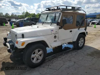 2000 Jeep Wrangler Sahara z VIN 1J4FA59S8YP721771, wystawiony jako Copart lot #56924475 z przebiegiem 175 456 mil mil oraz Czysty tytuł • Clean title. Historia ofert i sprzedaży dostępna na DreamBid. Obrazek 1.