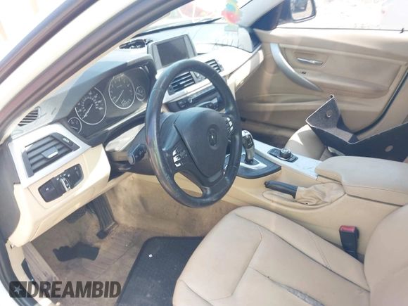 2013 BMW 3 Series 328i с VIN WBA3A5G52DNP23542, выставлен на аукционе IAAI как лот 42599708 с пробегом 169 081 миль миль и . История ставок и продаж доступна на DreamBid. Изображение 13.