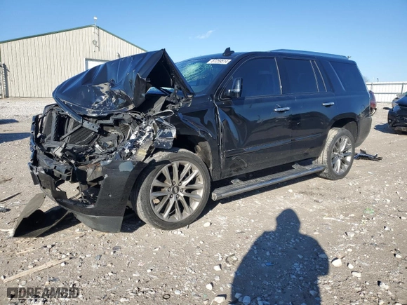 2019 Cadillac Escalade Premium Luxury with VIN 1GYS4CKJ2KR305030, listed as a Copart auction lot 87259514 with 82,101 mi miles and Salvage Title. Bid and sale history available at carsss.com. Image 1.