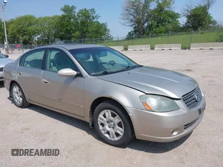 2005 Nissan Altima SL z VIN 1N4AL11D85N422231, wystawiony jako IAAI lot #42470446 z przebiegiem Nie podano mil oraz . Historia ofert i sprzedaży dostępna na DreamBid. Obrazek 1.