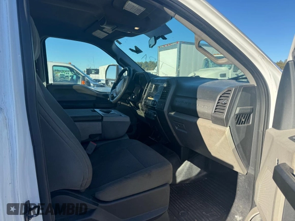 2017 Ford Super Duty F-450 DRW XL with VIN 1FDUF4GY3HEC11349, listed as a Copart auction lot 83480474 with 177,008 mi miles and Clean Title. Bid and sale history available at carsss.com. Image 5.