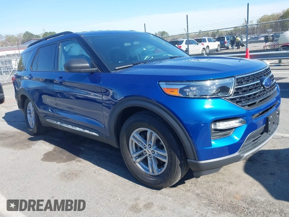 2020 Ford Explorer XLT with VIN 1FMSK7DH6LGB18394, listed as a IAAI auction lot 41876593 with 52,526 mi miles. Bid and sale history available at carsss.com. Image 1.