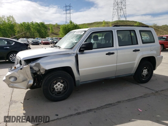 2010 Jeep Patriot Sport z VIN 1J4NT2GB4AD523378, wystawiony jako Copart lot #57088185 z przebiegiem 119 937 mil mil oraz Szkoda całkowita • Salvage title. Historia ofert i sprzedaży dostępna na DreamBid. Obrazek 1.
