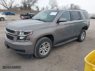2017 Chevrolet Tahoe LT with VIN 1GNSCBKC0HR228016, listed as a IAAI auction lot 41232841 with 105,385 mi miles. Bid and sale history available at carsss.com. Image 18.