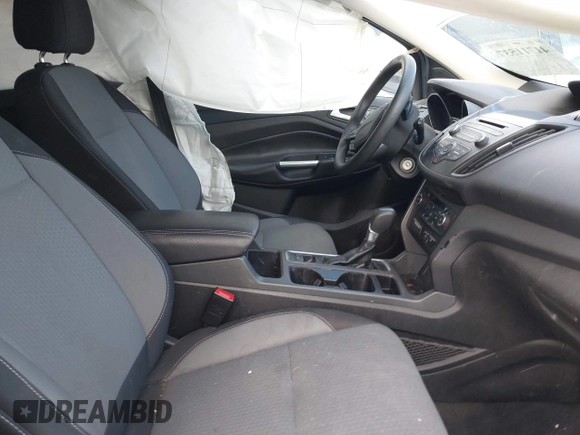 2017 Ford Escape SE with VIN 1FMCU9G93HUA51924, listed as a IAAI auction lot 41711537 with 163,297 mi miles and . Bid and sale history available at carsss.com. Image 5.