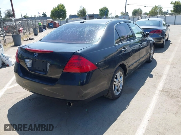 2006 Honda Accord EX-L с VIN 1HGCM56866A020771, выставлен на аукционе IAAI как лот 42416494 с пробегом 274 624 миль миль и . История ставок и продаж доступна на DreamBid. Изображение 4.