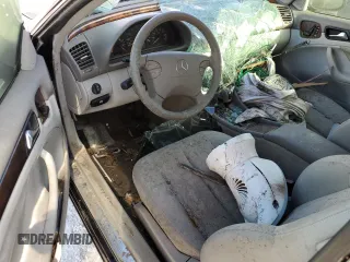 2003 Mercedes-Benz CLK 320 z VIN WDBLK65G83T140587, wystawiony jako Copart lot #75509024 z przebiegiem Nie podano mil oraz Szkoda całkowita • Salvage title. Historia ofert i sprzedaży dostępna na DreamBid. Obrazek 8.