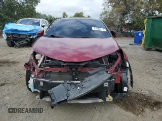 2019 Toyota C-HR XLE with VIN NMTKHMBX8KR092279, listed as a Copart auction lot 71925714 with 95,582 mi miles and Salvage Title. Bid and sale history available at DreamBid. Image 5.