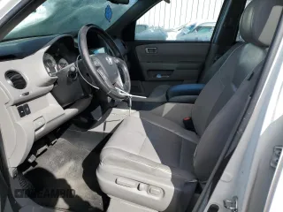 2010 Honda Pilot Touring with VIN 5FNYF4H95AB032375, listed as a Copart auction lot 49162525 with 172,788 mi miles and Salvage Title. Bid and sale history available at carsss.com. Image 7.