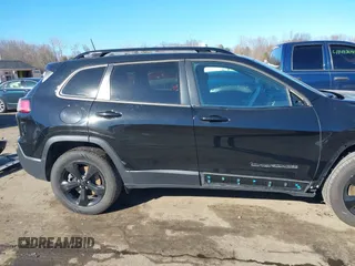 2019 Jeep Cherokee Latitude Plus with VIN 1C4PJMLX5KD369346, listed as a IAAI auction lot 41407489 with 50,898 mi miles. Bid and sale history available at carsss.com. Image 14.