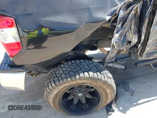 2016 Toyota Tundra SR5 z VIN 5TFDW5F16GX568087, wystawiony jako IAAI lot #42061804 z przebiegiem 113 906 mil mil oraz . Historia ofert i sprzedaży dostępna na DreamBid. Obrazek 6.