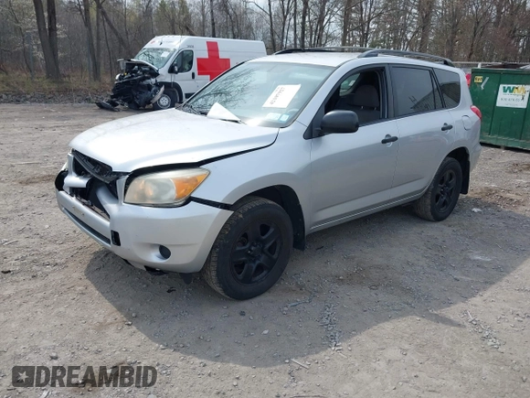 2007 Toyota RAV4 with VIN JTMBD35V075109123, listed as a IAAI auction lot 42107927 with 201,396 mi miles. Bid and sale history available at carsss.com. Image 2.