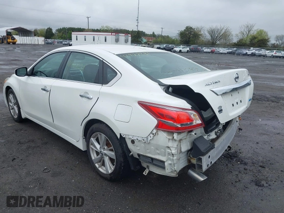 2013 Nissan Altima S with VIN 1N4AL3APXDC913643, listed as a IAAI auction lot 41977231 with 95,170 mi miles and . Bid and sale history available at DreamBid. Image 3.