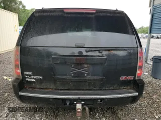2009 GMC Yukon Denali z VIN 1GKFK03229J124008, wystawiony jako Copart lot #56189155 z przebiegiem 258 994 mil mil oraz Tytuł czysty. Historia ofert i sprzedaży dostępna na DreamBid. Obrazek 6.