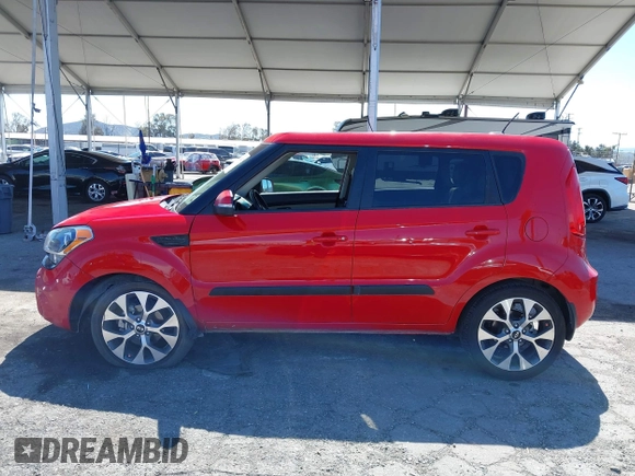 2013 Kia Soul ! with VIN KNDJT2A65D7618115, listed as a IAAI auction lot 41838807 with 52,159 mi miles. Bid and sale history available at carsss.com. Image 14.