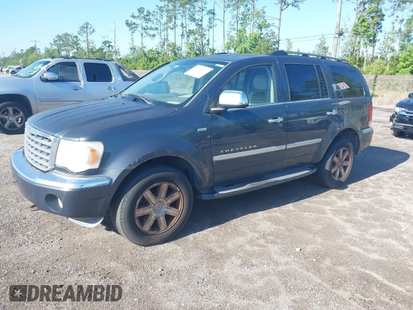2008 Chrysler Aspen Limited z VIN 1A8HW58228F158488, wystawiony jako IAAI lot #42259976 z przebiegiem 164 330 mil mil oraz . Historia ofert i sprzedaży dostępna na DreamBid. Obrazek 2.