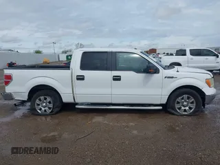 2012 Ford F-150 XL z VIN 1FTFW1CF7CKD51849, wystawiony jako IAAI lot #41659509 z przebiegiem 493 628 mil mil oraz . Historia ofert i sprzedaży dostępna na DreamBid. Obrazek 13.