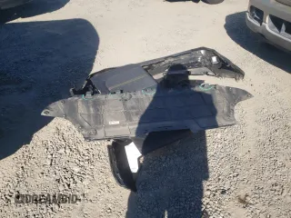 2024 Rivian R1S Adventure z VIN 7PDSGBBA5RN044560, wystawiony jako Copart lot #70594924 z przebiegiem 2449 mil mil oraz Szkody całkowita. Historia ofert i sprzedaży dostępna na DreamBid. Obrazek 12.