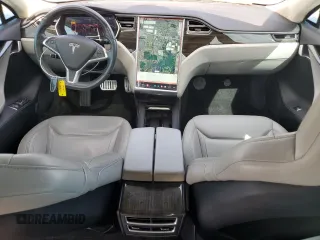 2016 Tesla Model S 70 with VIN 5YJSA1E17GF121312, listed as a Copart auction lot 44736965 with 116,661 mi miles and Salvage title. Bid and sale history available at DreamBid. Image 8.