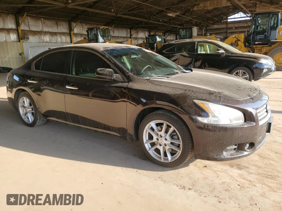 2014 Nissan Maxima SV z VIN 1N4AA5AP5EC466061, wystawiony jako Copart lot #58094645 z przebiegiem 81 768 mil mil oraz Szkody całkowita. Historia ofert i sprzedaży dostępna na DreamBid. Obrazek 4.