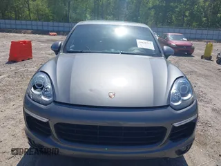 2018 Porsche Cayenne S z VIN WP1AB2A21JLA60264, wystawiony jako IAAI lot #42028716 z przebiegiem 66 479 mil mil oraz . Historia ofert i sprzedaży dostępna na DreamBid. Obrazek 12.