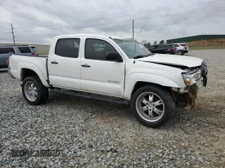 2009 Toyota Tacoma PreRunner with VIN 3TMJU62N89M076712, listed as a Copart auction lot 46138074 with 210,505 mi miles and Salvage Title. Bid and sale history available at carsss.com. Image 4.