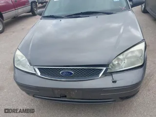2007 Ford Focus S with VIN 1FAFP34N97W222420, listed as a IAAI auction lot 41938444 with 49,080 mi miles. Bid and sale history available at carsss.com. Image 10.