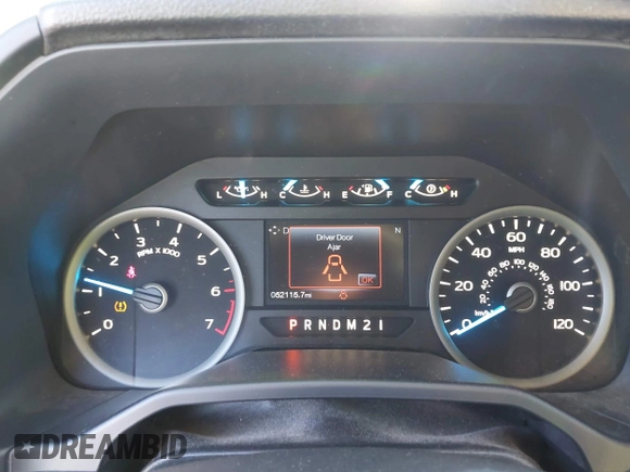 2016 Ford F-150 XL with VIN 1FTEW1CP7GKE46163, listed as a IAAI auction lot 41818032 with 52,115 mi miles and . Bid and sale history available at carsss.com. Image 7.