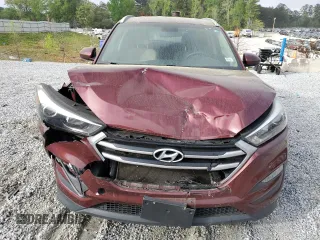 2017 Hyundai Tucson SE z VIN KM8J3CA45HU485976, wystawiony jako Copart lot #51383725 z przebiegiem 89 064 mil mil oraz Szkody całkowita. Historia ofert i sprzedaży dostępna na DreamBid. Obrazek 5.