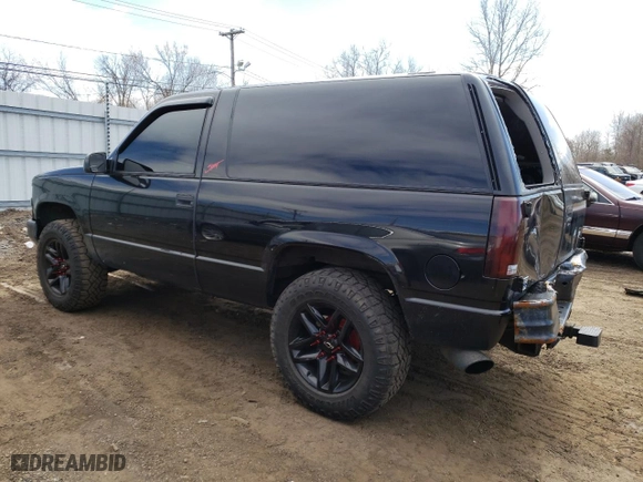 1996 Chevrolet Tahoe with VIN 3GNEK18R9TG158790, listed as a Copart auction lot 50576845 with 149,144 mi miles and Salvage Title. Bid and sale history available at carsss.com. Image 2.