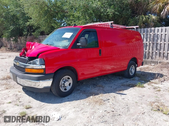 2017 Chevrolet Express Cargo Van with VIN 1GCWGAFG3H1350048, listed as a IAAI auction lot 41881164 with 115,430 mi miles. Bid and sale history available at carsss.com. Image 18.