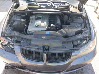 2006 BMW 3 Series 325xi z VIN WBAVD13596KT79419, wystawiony jako IAAI lot #42125590 z przebiegiem 203 431 mil mil oraz . Historia ofert i sprzedaży dostępna na DreamBid. Obrazek 10.