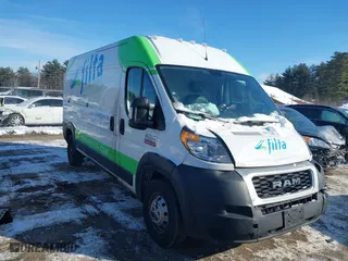 2021 Ram ProMaster Cargo Van with VIN 3C6LRVDG2ME558654, listed as a IAAI auction lot 41345119 with 103,727 mi miles. Bid and sale history available at carsss.com. Image 1.