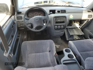 1998 Honda CR-V LX with VIN JHLRD2849WC017999, listed as a Copart auction lot 44273145 with 171,461 mi miles and Salvage Title. Bid and sale history available at carsss.com. Image 8.