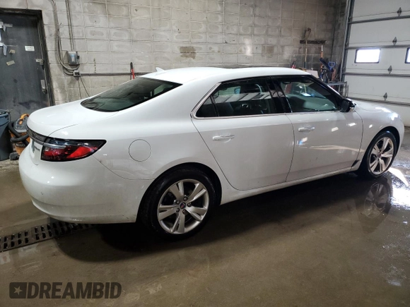 2011 Saab 9-5 Turbo4 z VIN YS3GN4AR9B4002001, wystawiony jako Copart lot #43450355 z przebiegiem 138 664 mil mil oraz Tytuł czysty. Historia ofert i sprzedaży dostępna na DreamBid. Obrazek 3.