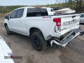 2021 Chevrolet Silverado 1500 RST with VIN 1GCUYEEDXMZ115466, listed as a IAAI auction lot 41751297 with 142,522 mi miles. Bid and sale history available at carsss.com. Image 3.