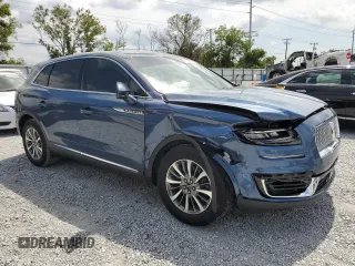 2019 Lincoln Nautilus Select z VIN 2LMPJ8K92KBL24090, wystawiony jako Copart lot #55441825 z przebiegiem 43 703 mil mil oraz Nie do naprawy • Non repairable. Historia ofert i sprzedaży dostępna na DreamBid. Obrazek 4.