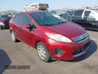 2013 Ford Fiesta SE with VIN 3FADP4BJ8DM194652, listed as a IAAI auction lot 39677371 with 74,261 mi miles. Bid and sale history available at carsss.com. Image 1.