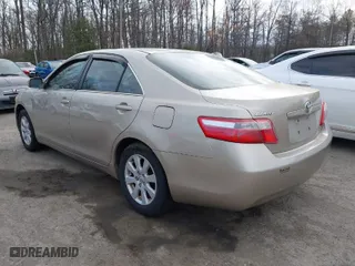 2007 Toyota Camry CE with VIN 4T1BE46K27U628277, listed as a IAAI auction lot 41911750 with 241,374 mi miles. Bid and sale history available at carsss.com. Image 3.