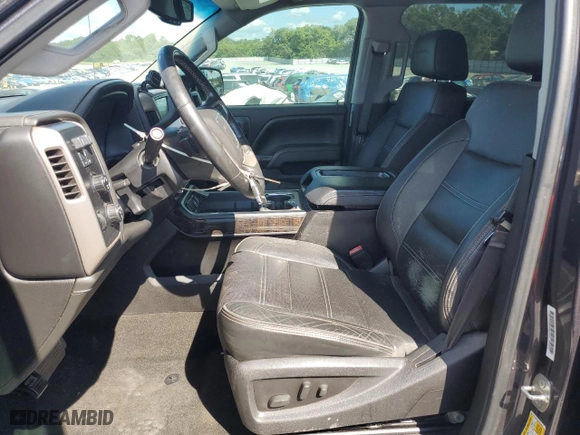 2015 GMC Sierra 2500HD Denali with VIN 1GT120EG3FF612025, listed as a Copart auction lot 67917764 with 162,780 mi miles and Salvage Title. Bid and sale history available at carsss.com. Image 7.