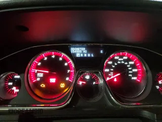 2016 GMC Acadia SLE z VIN 1GKKVPKD5GJ145112, wystawiony jako Copart lot #56330875 z przebiegiem 154 585 mil mil oraz Szkoda całkowita • Salvage title. Historia ofert i sprzedaży dostępna na DreamBid. Obrazek 9.