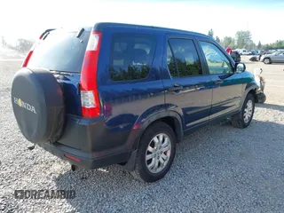 2005 Honda CR-V EX z VIN JHLRD78855C038069, wystawiony jako IAAI lot #42449026 z przebiegiem 217 102 mil mil oraz . Historia ofert i sprzedaży dostępna na DreamBid. Obrazek 4.