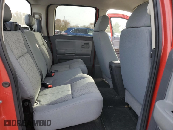 2008 Dodge Dakota SXT z VIN 1D7HW38KX8S542737, wystawiony jako Copart lot #78130834 z przebiegiem 60 496 mil mil oraz Szkoda całkowita • Salvage title. Historia ofert i sprzedaży dostępna na DreamBid. Obrazek 10.