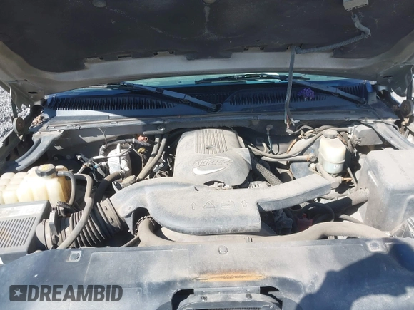 2002 Chevrolet Avalanche with VIN 3GNEK13T62G117177, listed as a IAAI auction lot 42051185 with 212,754 mi miles and . Bid and sale history available at DreamBid. Image 10.